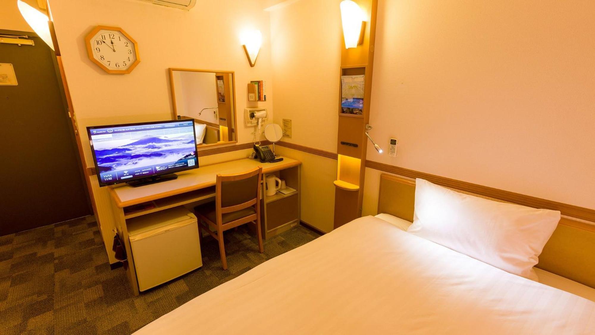 Toyoko Inn Shin-Osaka Chuo-Guchi Shinkan Habitación foto